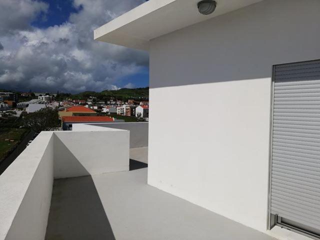 Azores Terrace Apartment T2 ปอนตาเดลกาดา ภายนอก รูปภาพ