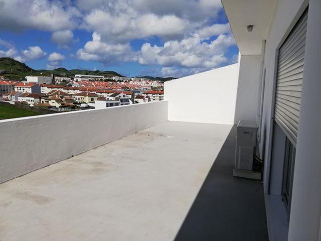 Azores Terrace Apartment T2 ปอนตาเดลกาดา ภายนอก รูปภาพ
